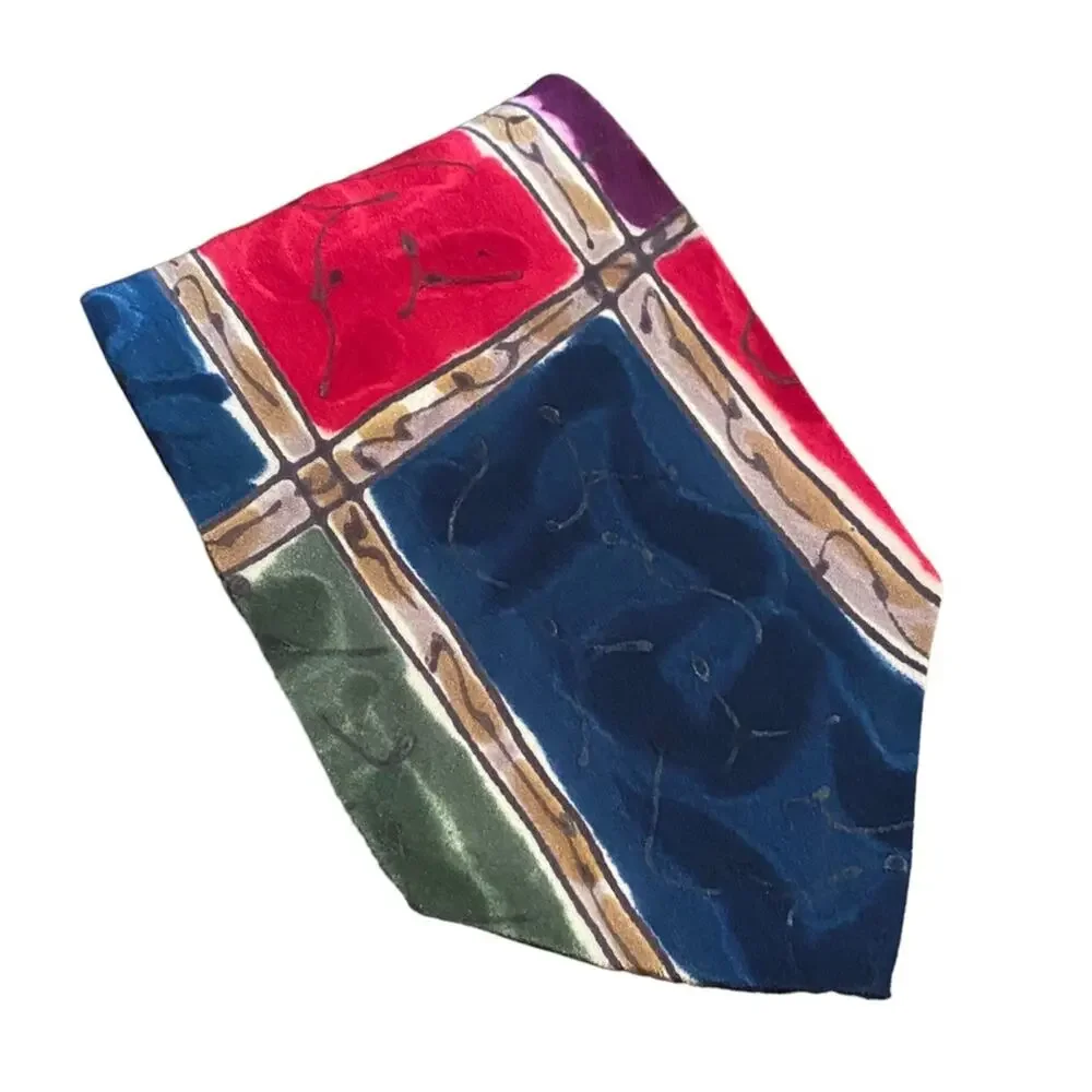 Robert Daskai Hand Painted tie 100% Silk Made in the USA